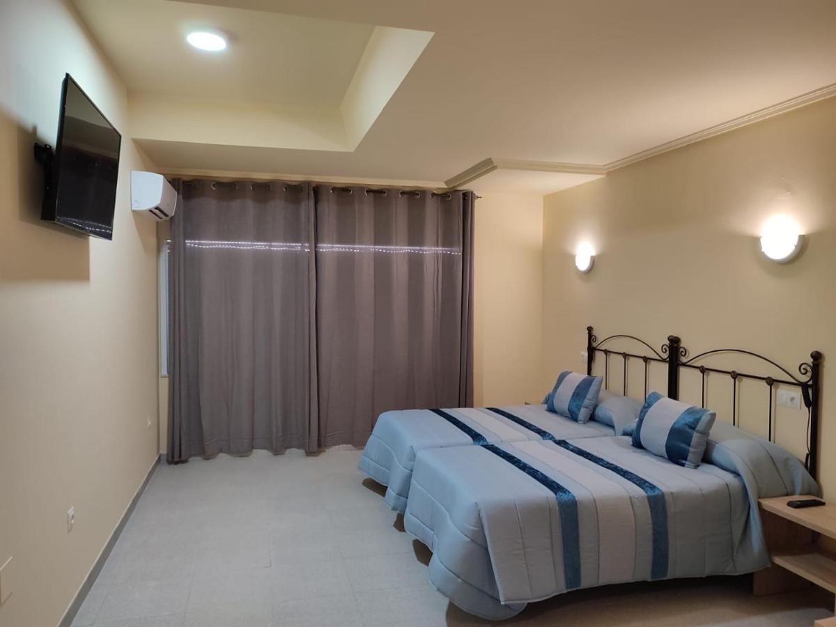 Hotel Novo Ponferrada Buitenkant foto