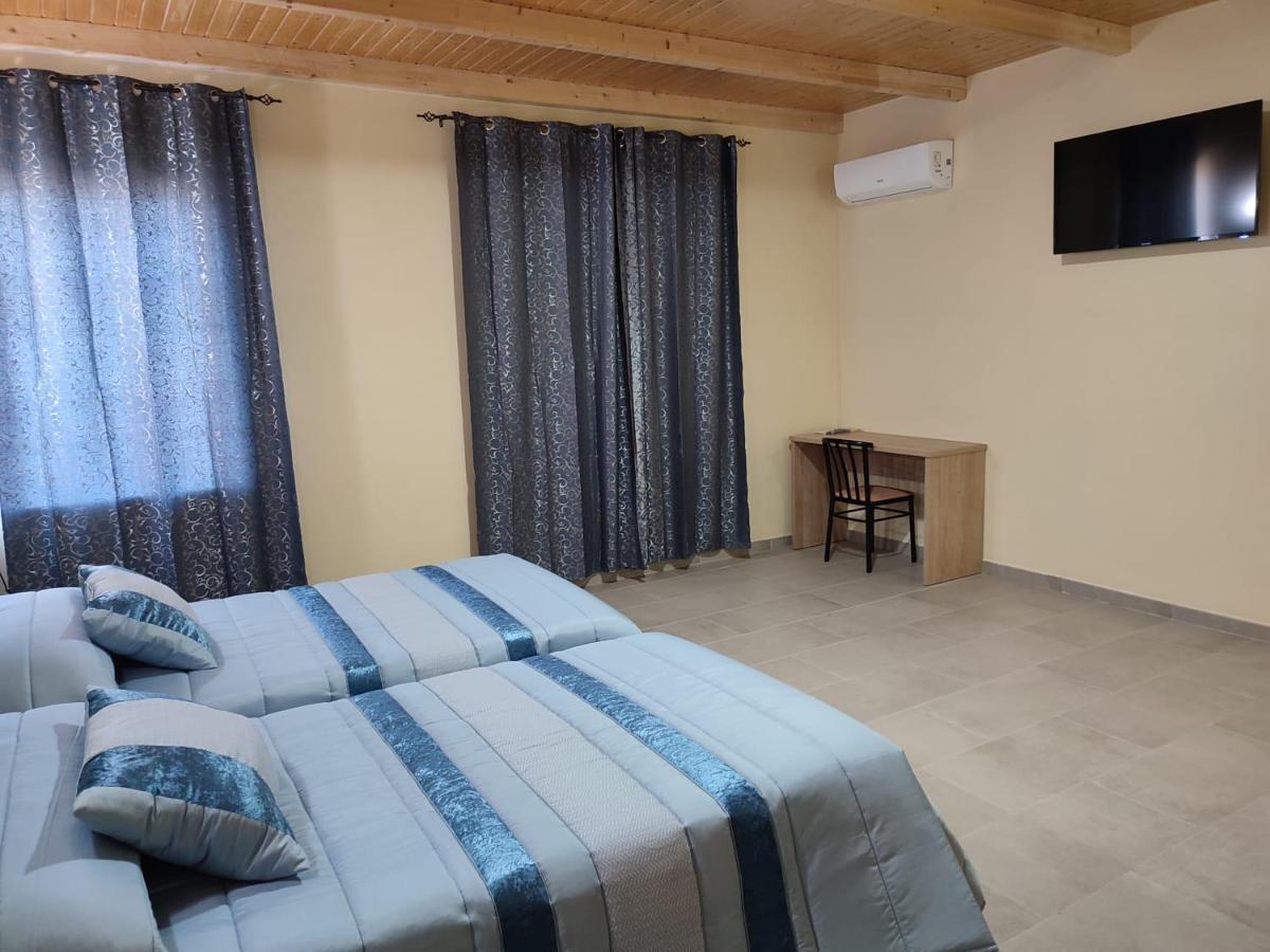 Hotel Novo Ponferrada Buitenkant foto