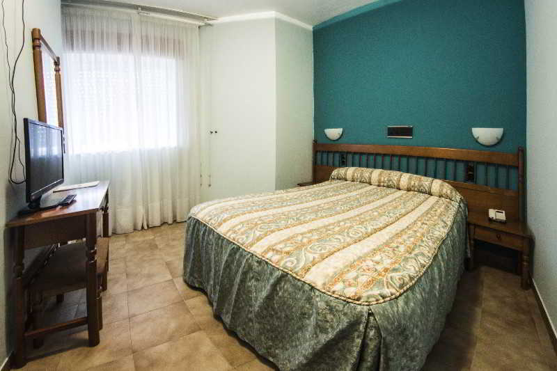 Hotel Novo Ponferrada Buitenkant foto
